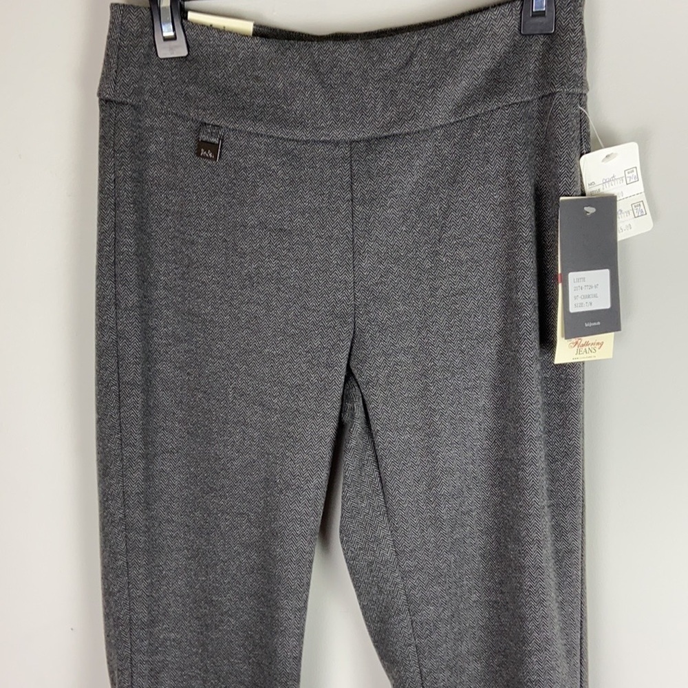 NWT Grey Stretchy Legging Yoga Pants.Lois denim